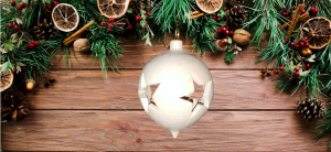 Christbaumkugeln aus Zirbenholz